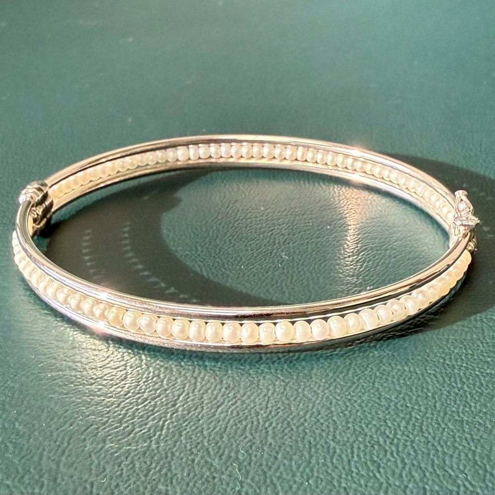 Honora silver and pearl bangle bracelet